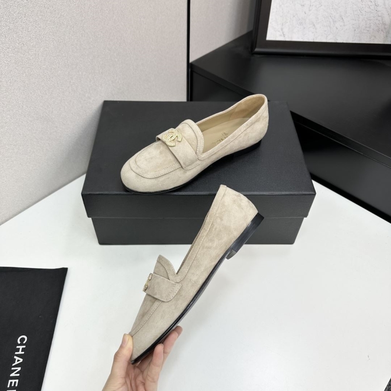 Ch**el loafers